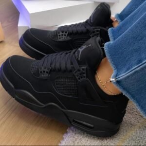 Air Jordan 4 Black Cat